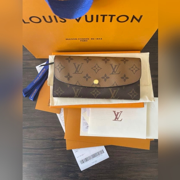 Louis Vuitton Handbags - Louis Vuitton Emilie Wallet